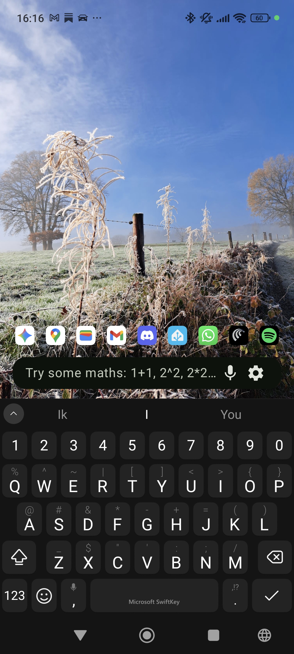 SearchLauncher home screen with keyboard ready